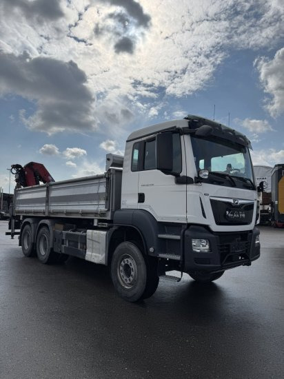 MAN TGS 26.430 6x4 3-Seitenkipper, HMF 2020K-RC Heckkran abnehmbar, - Кипер, Камион со кран: слика 3 MAN TGS 26.430 6x4 3-Seitenkipper, HMF 2020K-RC Heckkran abnehmbar, - Кипер, Камион со кран: слика 3