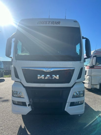 MAN TGX 26.440 BDF, XXL, Retarder, Automatik, E6, Liftachse, Motorschaden, Kurbelwellenschaden - Транспортер на контејнер/ Камион со променливо тело: слика 2 MAN TGX 26.440 BDF, XXL, Retarder, Automatik, E6, Liftachse, Motorschaden, Kurbelwellenschaden - Транспортер на контејнер/ Камион со променливо тело: слика 2