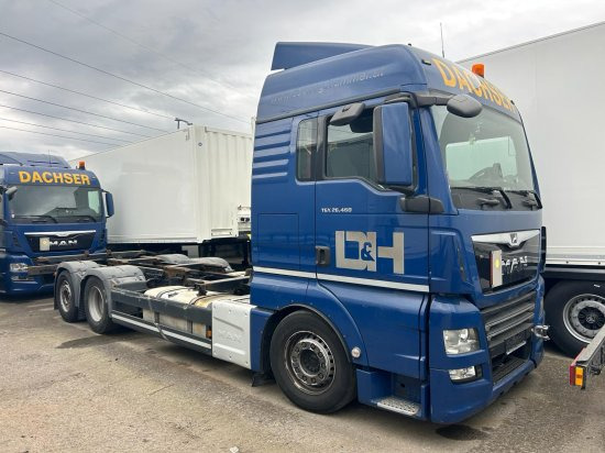 MAN TGX 26.440 XLX 6x2 Liftachse, Euro 6, Motorschaden - Транспортер на контејнер/ Камион со променливо тело: слика 1 MAN TGX 26.440 XLX 6x2 Liftachse, Euro 6, Motorschaden - Транспортер на контејнер/ Камион со променливо тело: слика 1