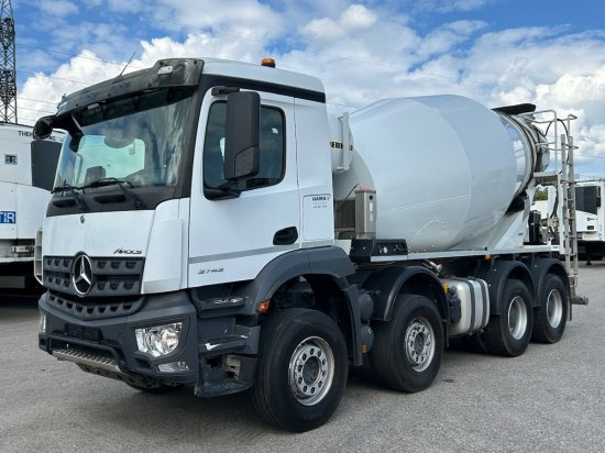 Mercedes-Benz Arocs 3743, 8x4 Betonmischer, Euro 6, 9m³ Liebherr Mischer - Камион миксер за бетон: слика 1 Mercedes-Benz Arocs 3743, 8x4 Betonmischer, Euro 6, 9m³ Liebherr Mischer - Камион миксер за бетон: слика 1