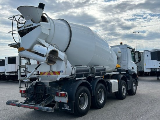 Mercedes-Benz Arocs 3743, 8x4 Betonmischer, Euro 6, 9m³ Liebherr Mischer - Камион миксер за бетон: слика 3 Mercedes-Benz Arocs 3743, 8x4 Betonmischer, Euro 6, 9m³ Liebherr Mischer - Камион миксер за бетон: слика 3