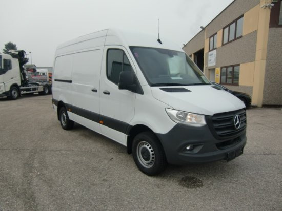 Mercedes-Benz Sprinter 319 CDI Standard, el.Schiebetür - Товарно комбе: слика 1 Mercedes-Benz Sprinter 319 CDI Standard, el.Schiebetür - Товарно комбе: слика 1