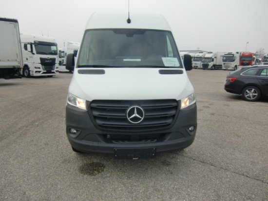 Mercedes-Benz Sprinter 319 CDI Standard, el.Schiebetür - Товарно комбе: слика 2 Mercedes-Benz Sprinter 319 CDI Standard, el.Schiebetür - Товарно комбе: слика 2