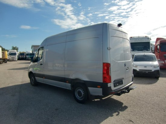 Mercedes-Benz Sprinter 319 CDI Standard, el.Schiebetür ,Exportpreis ohne Nova - Товарно комбе: слика 4 Mercedes-Benz Sprinter 319 CDI Standard, el.Schiebetür ,Exportpreis ohne Nova - Товарно комбе: слика 4