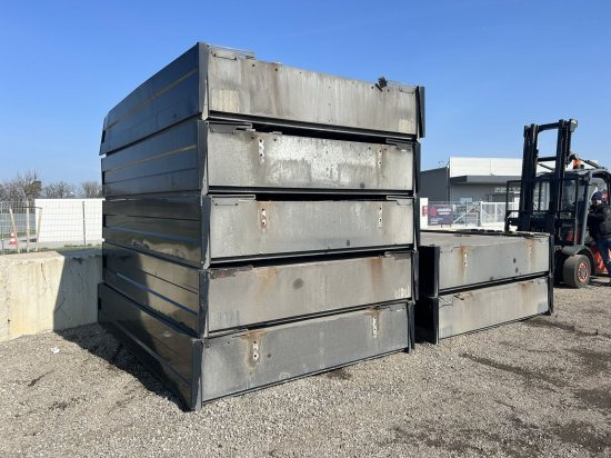 Schwarzmüller 30 Stück Palettenkasten - Полуприколка со церада: слика 4 Schwarzmüller 30 Stück Palettenkasten - Полуприколка со церада: слика 4