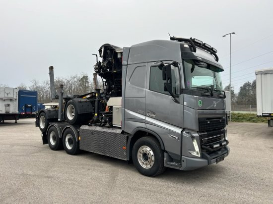 Volvo FH 16 650 6x4 Langholzzug + Doll M2K-9L Nachläufer mit Palfinger Epsilon S260C96, I-Shift, Retarder, - Камион за дрва, Камион со кран: слика 3 Volvo FH 16 650 6x4 Langholzzug + Doll M2K-9L Nachläufer mit Palfinger Epsilon S260C96, I-Shift, Retarder, - Камион за дрва, Камион со кран: слика 3