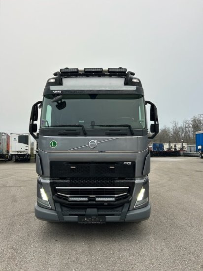 Volvo FH 16 650 6x4 Langholzzug + Doll M2K-9L Nachläufer mit Palfinger Epsilon S260C96, I-Shift, Retarder, - Камион за дрва, Камион со кран: слика 2 Volvo FH 16 650 6x4 Langholzzug + Doll M2K-9L Nachläufer mit Palfinger Epsilon S260C96, I-Shift, Retarder, - Камион за дрва, Камион со кран: слика 2