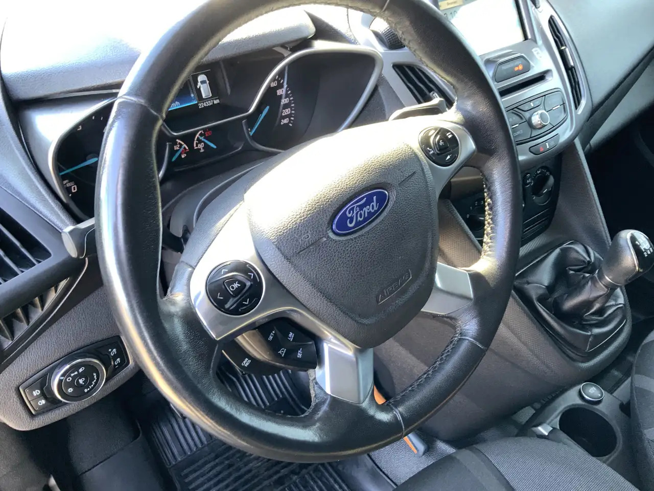 Мало комбе Ford Transit Connect 1.5 TDCI L2 Trend Airco Cruise 3 Zits DakDragers C: слика 11