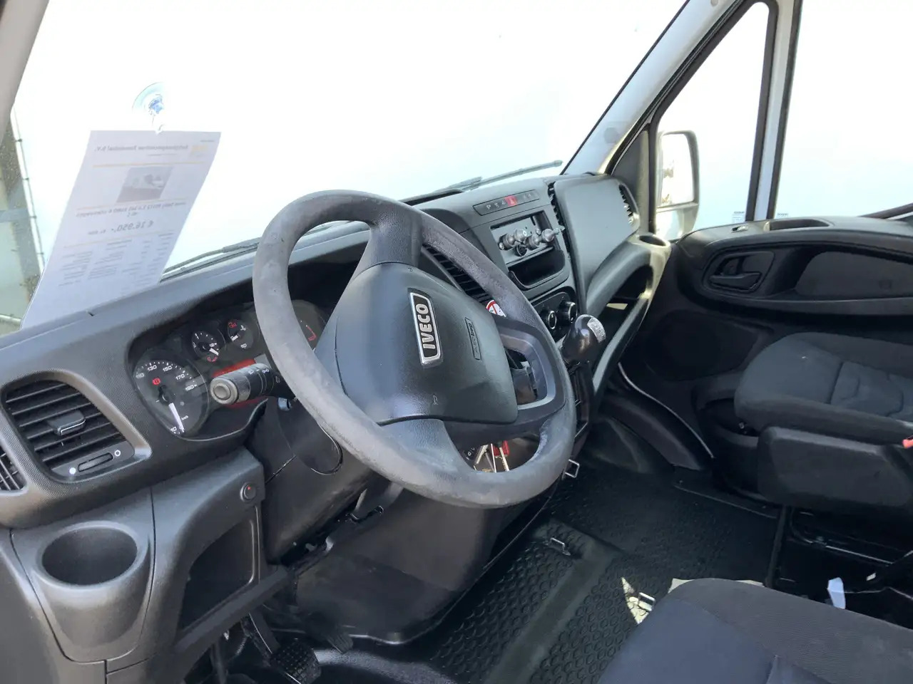Iveco Daily 35S12 2.3 345 EURO 6 vrieswagen -40 C ijsauto Bakm - Комбе ладилник: слика 5 Iveco Daily 35S12 2.3 345 EURO 6 vrieswagen -40 C ijsauto Bakm - Комбе ладилник: слика 5