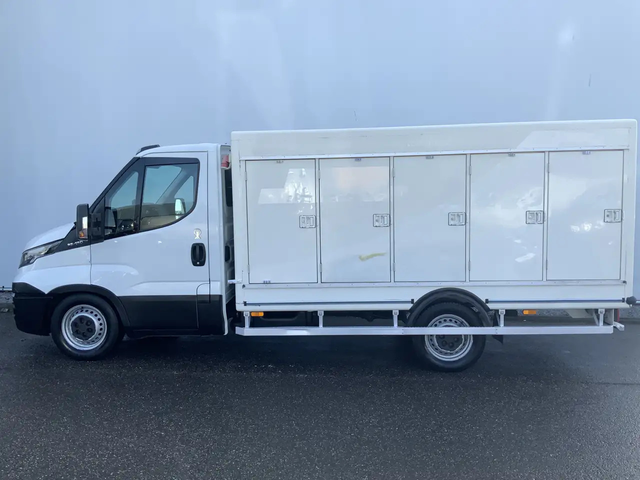 Iveco Daily 35S13 2.3 345 IJswagen -0.40 gr 10 deuren Euro 5 B - Комбе ладилник: слика 3 Iveco Daily 35S13 2.3 345 IJswagen -0.40 gr 10 deuren Euro 5 B - Комбе ладилник: слика 3