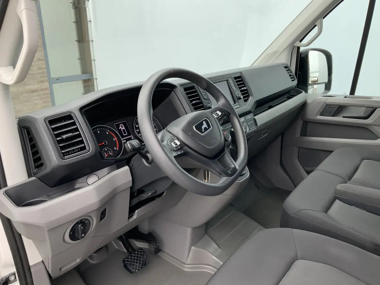 MAN TGE 35 2.0 Lang Automaat Pick Up Airco Cruise 3 Zits B - Комбе со отворен сандак: слика 5 MAN TGE 35 2.0 Lang Automaat Pick Up Airco Cruise 3 Zits B - Комбе со отворен сандак: слика 5