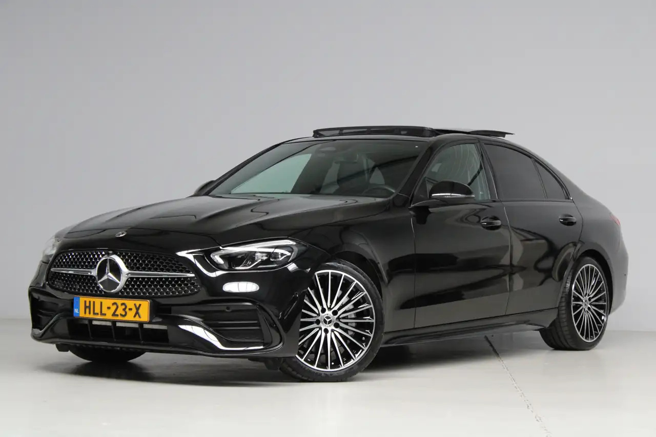 Mercedes-Benz C-klasse AMG-line (Nightpakket, Sfeerverlichting, - Седан: слика 1 Mercedes-Benz C-klasse AMG-line (Nightpakket, Sfeerverlichting, - Седан: слика 1