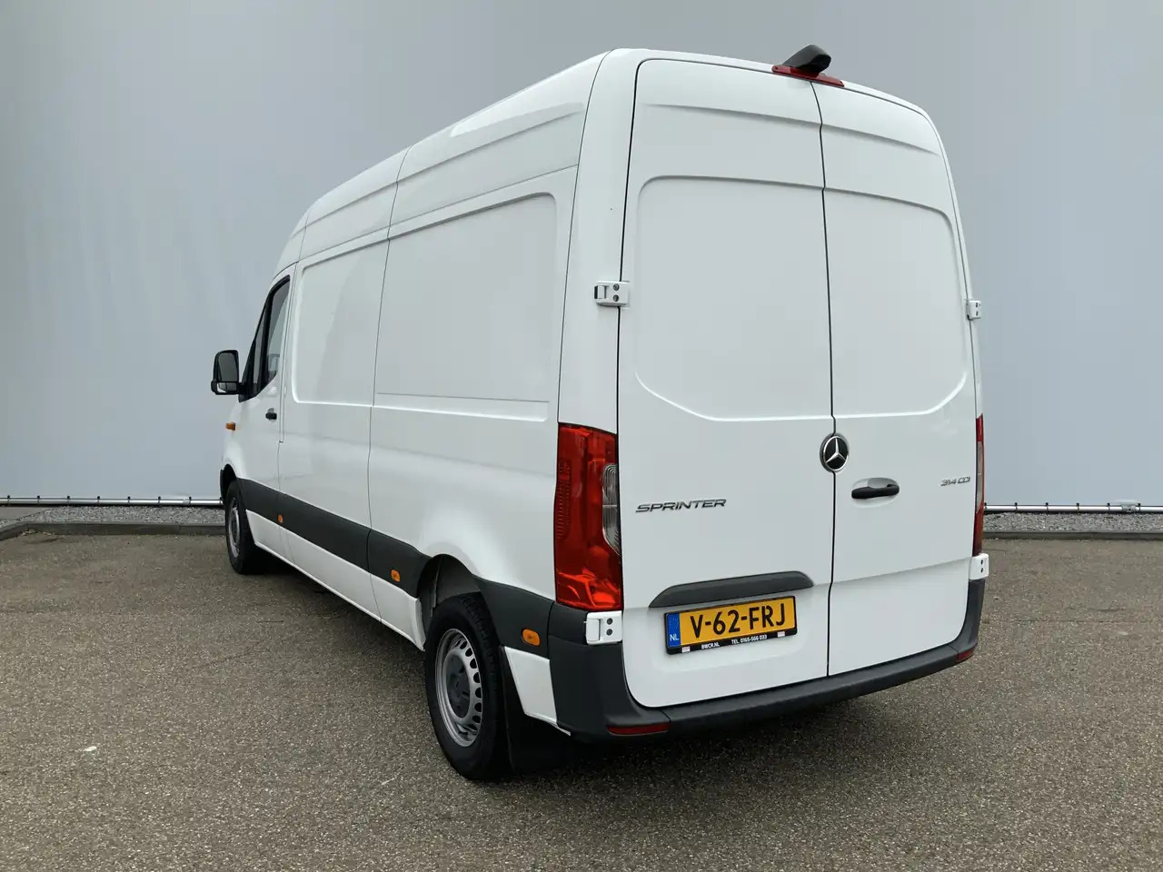 Mercedes-Benz Sprinter 314 2.2 CDI L2H2 Airco Camera Navi 3 Zits MBUX Sch - Товарно комбе: слика 2 Mercedes-Benz Sprinter 314 2.2 CDI L2H2 Airco Camera Navi 3 Zits MBUX Sch - Товарно комбе: слика 2
