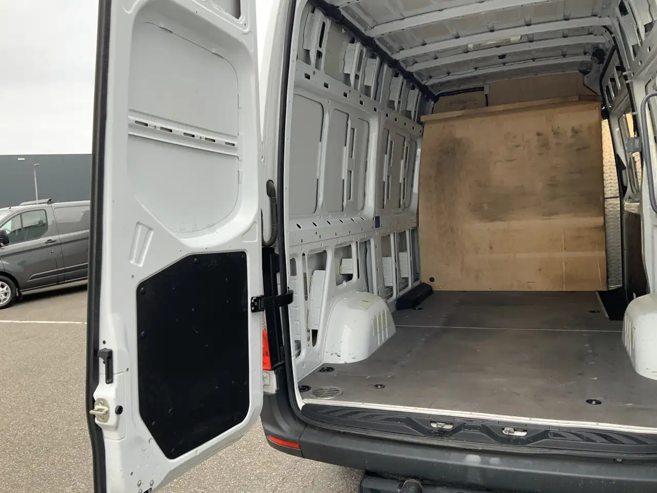Товарно комбе Mercedes-Benz Sprinter 316 2.2 CDI L2H2 Airco Cruise Camera Navi Trekhaak: слика 14