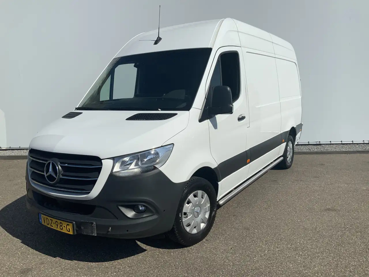 Mercedes-Benz Sprinter 316 2.2 CDI L2H2 DC Automaat Cruise Airco 3 Zits W - Товарно комбе: слика 1 Mercedes-Benz Sprinter 316 2.2 CDI L2H2 DC Automaat Cruise Airco 3 Zits W - Товарно комбе: слика 1