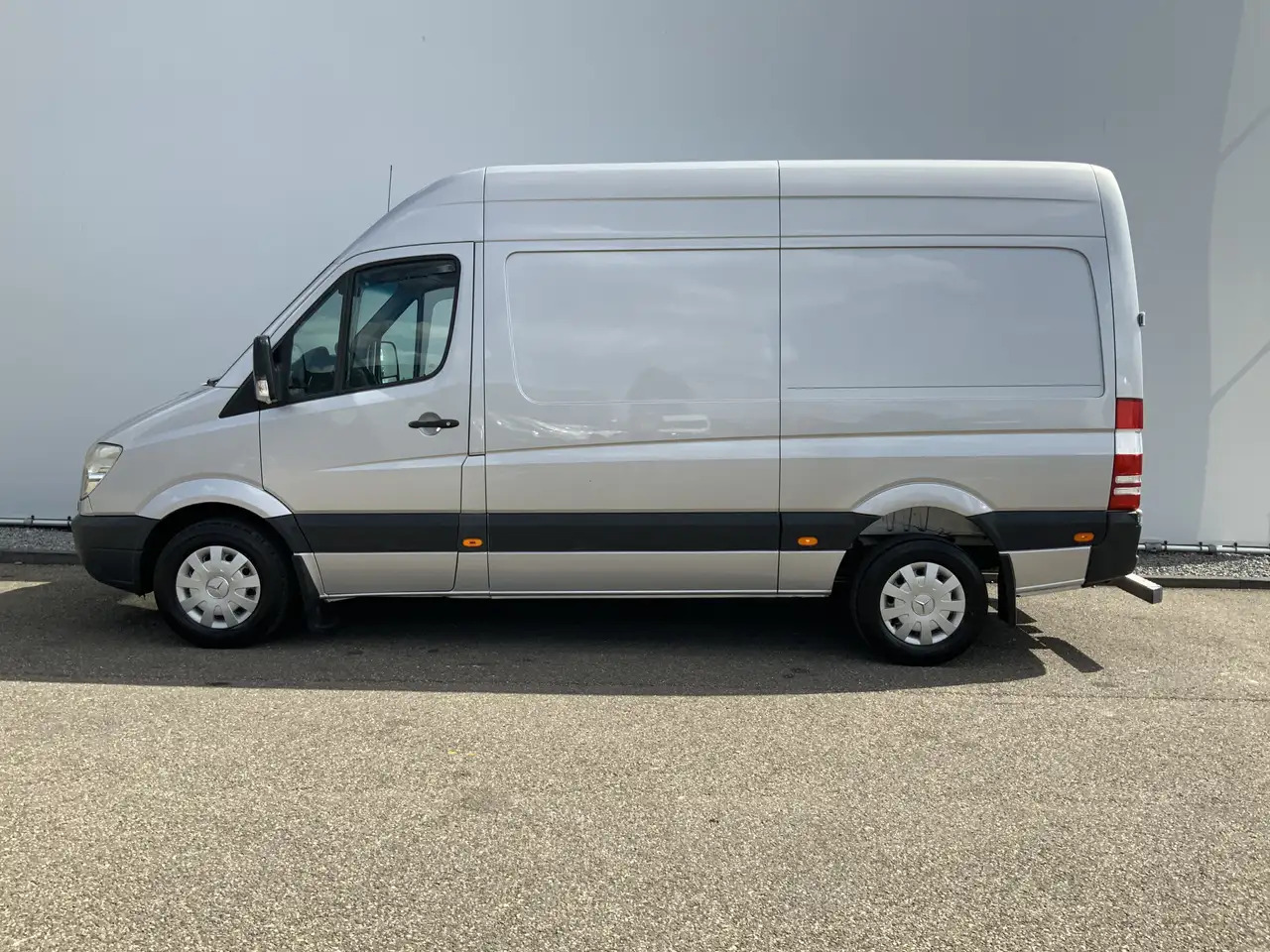Mercedes-Benz Sprinter 318 3.0 CDI 366 L2 H2 Automaat Airco Cruise Camera - Товарно комбе: слика 3 Mercedes-Benz Sprinter 318 3.0 CDI 366 L2 H2 Automaat Airco Cruise Camera - Товарно комбе: слика 3