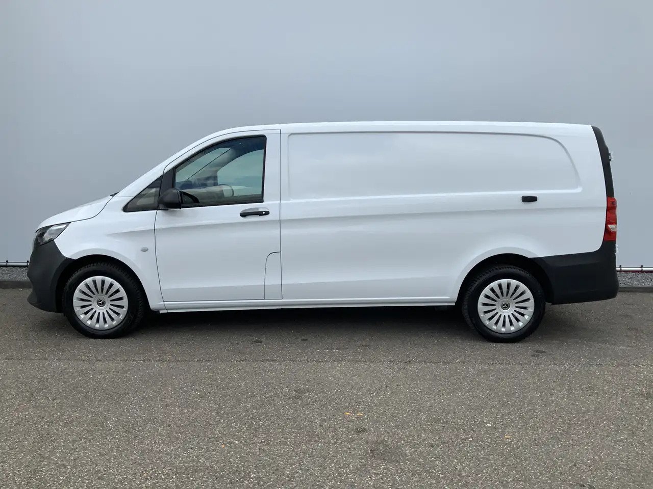 Mercedes-Benz Vito 116 CDI L3 Pro Maxi Automaat 3 Zits Airco Cruise M - Товарно комбе: слика 3 Mercedes-Benz Vito 116 CDI L3 Pro Maxi Automaat 3 Zits Airco Cruise M - Товарно комбе: слика 3