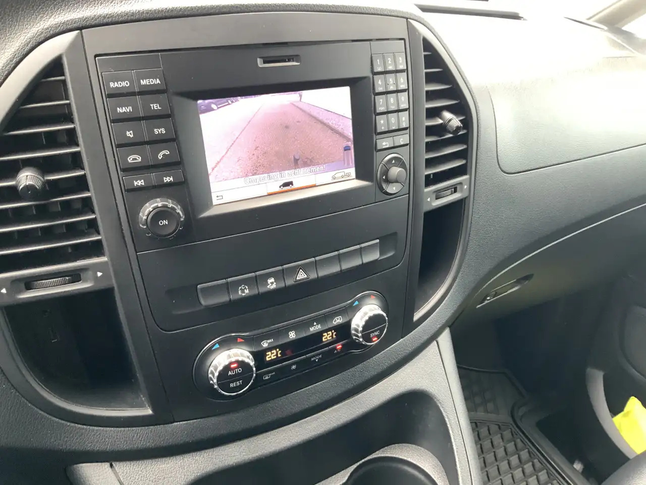 Mercedes-Benz Vito 116 CDI Lang Automaat Airco Cruise Camera Trekhaak - Товарно комбе: слика 3 Mercedes-Benz Vito 116 CDI Lang Automaat Airco Cruise Camera Trekhaak - Товарно комбе: слика 3