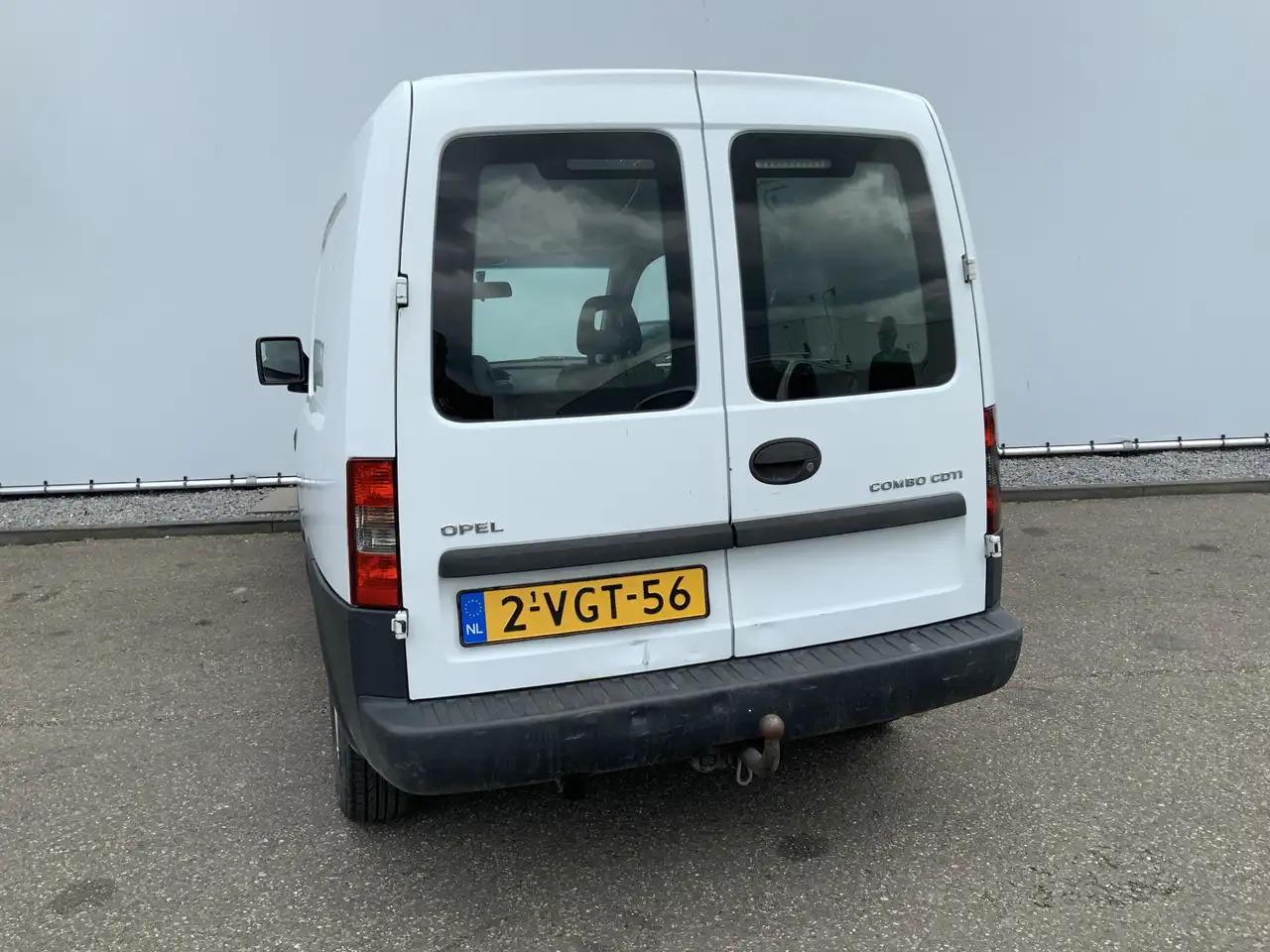 Opel Combo 1.3 CDTi Selection Trekhaak 1000 kg Euro 5 - Мало комбе: слика 2 Opel Combo 1.3 CDTi Selection Trekhaak 1000 kg Euro 5 - Мало комбе: слика 2