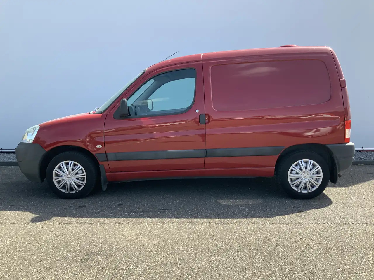 Peugeot Partner 170C 1.4 Avantage Benzine Trekhaak 900 kg Elec Raa - Мало комбе: слика 3 Peugeot Partner 170C 1.4 Avantage Benzine Trekhaak 900 kg Elec Raa - Мало комбе: слика 3