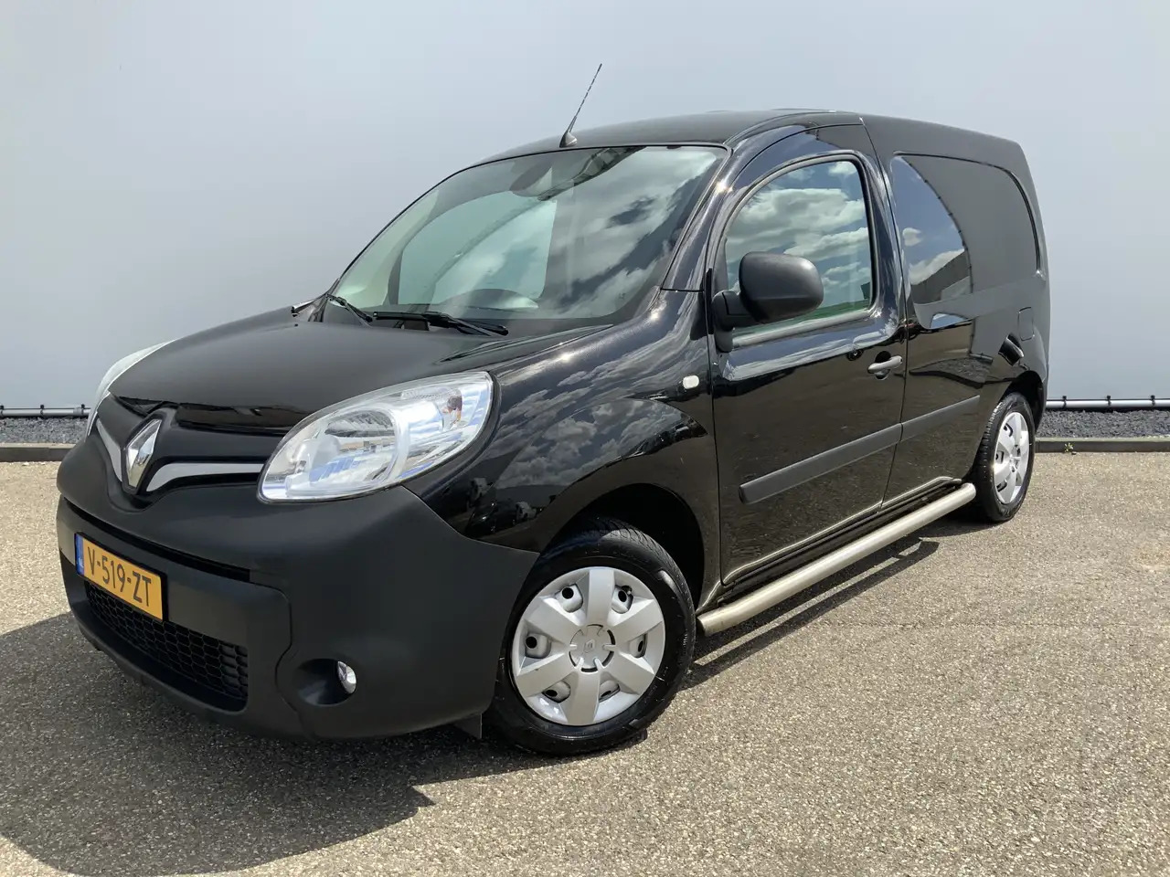 Renault Kangoo 1.5 dCi 90 Energy Comfort Plus .Sortimo Kasten Com - Мало комбе: слика 1 Renault Kangoo 1.5 dCi 90 Energy Comfort Plus .Sortimo Kasten Com - Мало комбе: слика 1
