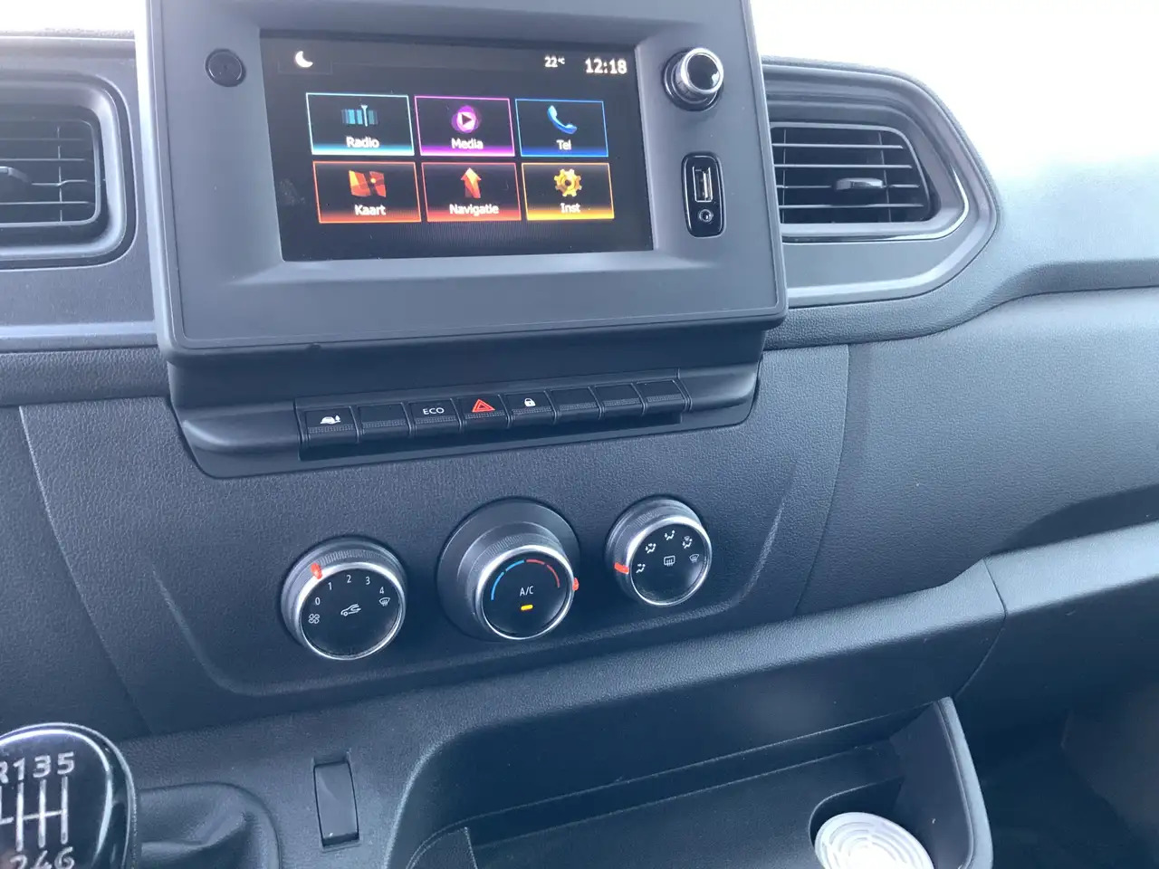 Renault Master T35 2.3 dCi 135 L2H2 Airco Cruise Navi Side Bar Ca - Товарно комбе: слика 5 Renault Master T35 2.3 dCi 135 L2H2 Airco Cruise Navi Side Bar Ca - Товарно комбе: слика 5