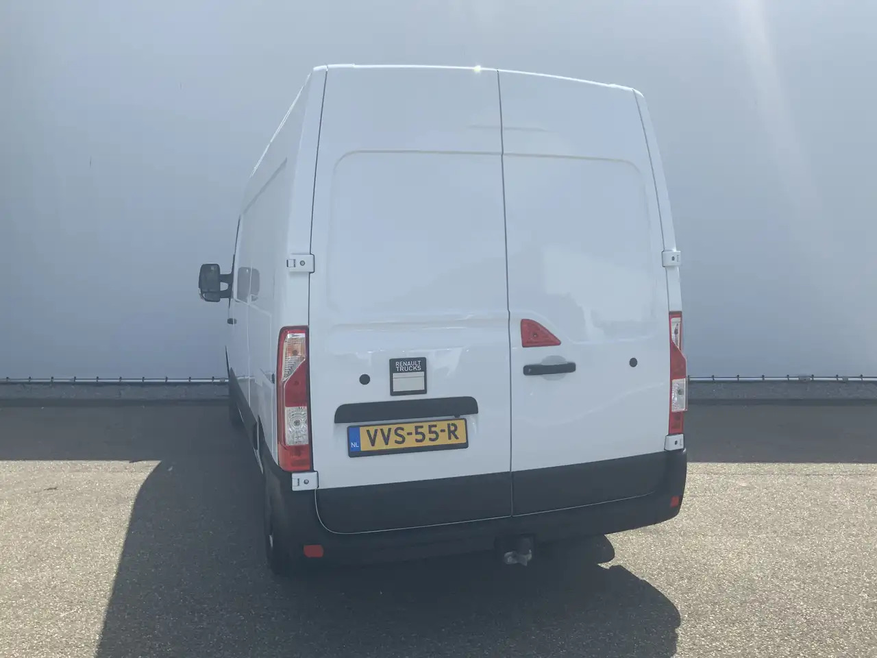 Renault Master T35 2.3 dCi 150 L2H2 Energy Work Edition Airco Cru - Товарно комбе: слика 2 Renault Master T35 2.3 dCi 150 L2H2 Energy Work Edition Airco Cru - Товарно комбе: слика 2