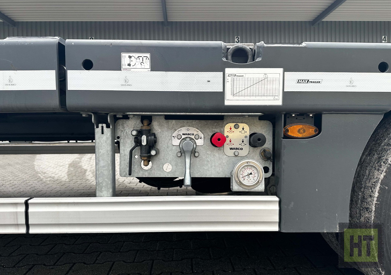 Faymonville MAX Trailer 3-Achs-Semi mit hydr. Ladeboden und hydr. Ramen - Полуприколка за низок утовар: слика 4 Faymonville MAX Trailer 3-Achs-Semi mit hydr. Ladeboden und hydr. Ramen - Полуприколка за низок утовар: слика 4