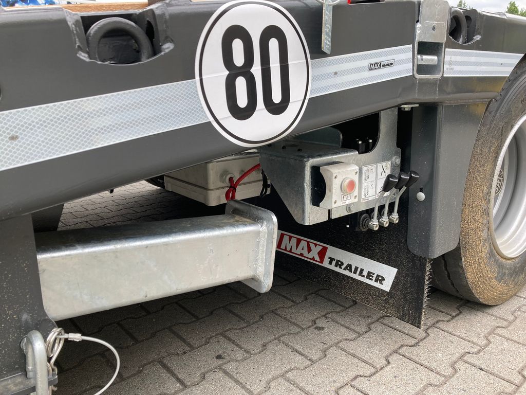 Faymonville MAX Trailer 4-Achs-Tele-Semi mit hydr. Rampen - Полуприколка за низок утовар: слика 4 Faymonville MAX Trailer 4-Achs-Tele-Semi mit hydr. Rampen - Полуприколка за низок утовар: слика 4