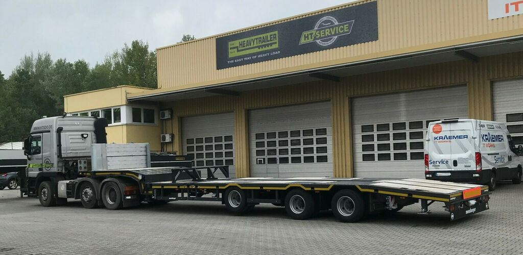 Meusburger 3-Achs-Semi-Satteltieflader Roadrunner Industrie - Полуприколка за низок утовар: слика 1 Meusburger 3-Achs-Semi-Satteltieflader Roadrunner Industrie - Полуприколка за низок утовар: слика 1