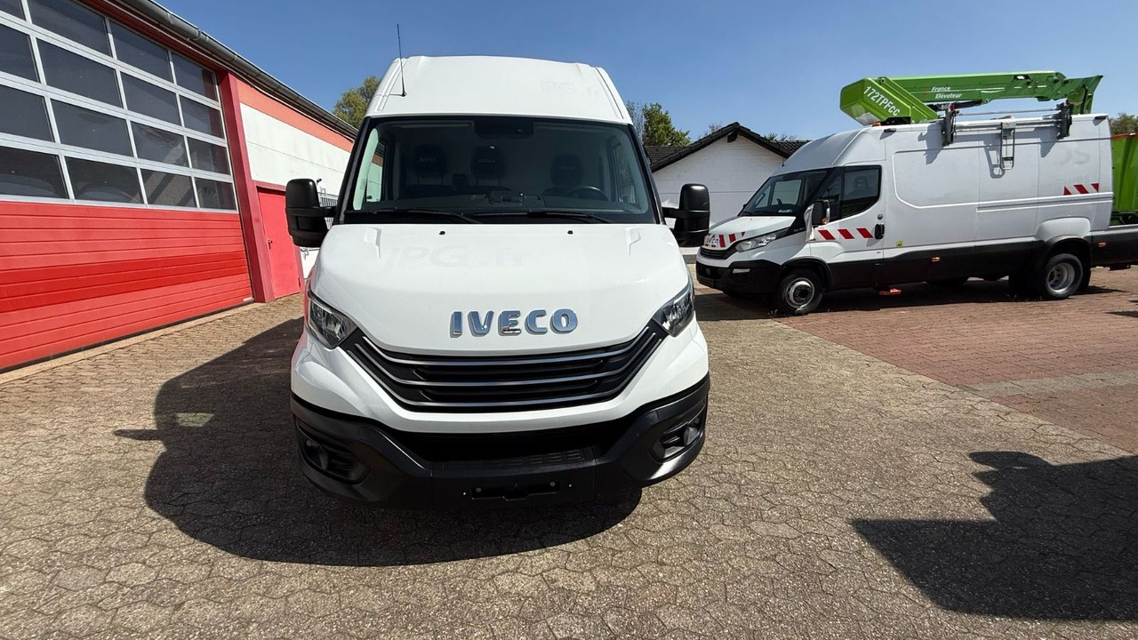 Iveco Daily 35S14 Transporter Kastenwagen L3H2 - Товарно комбе: слика 2 Iveco Daily 35S14 Transporter Kastenwagen L3H2 - Товарно комбе: слика 2