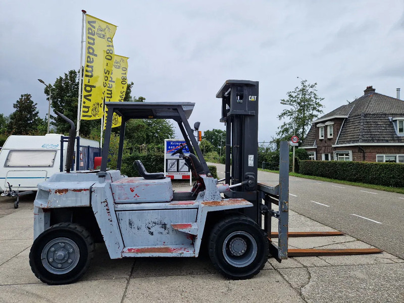 Caterpillar DP60 met geïntegreerde sideshift - Дизел вилушкар: слика 2 Caterpillar DP60 met geïntegreerde sideshift - Дизел вилушкар: слика 2