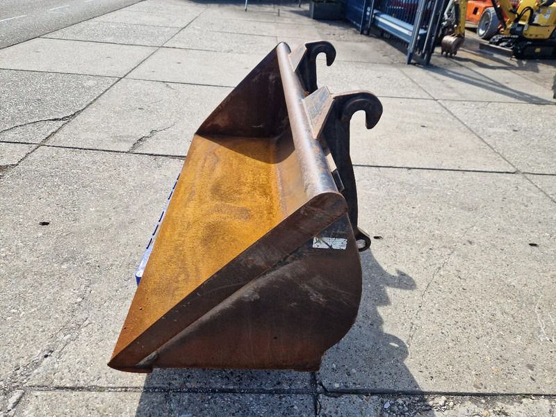 Jeroen van Leeuwen schepbak voor Volvo L30/L35 - Корпа за Градежна машина: слика 3 Jeroen van Leeuwen schepbak voor Volvo L30/L35 - Корпа за Градежна машина: слика 3