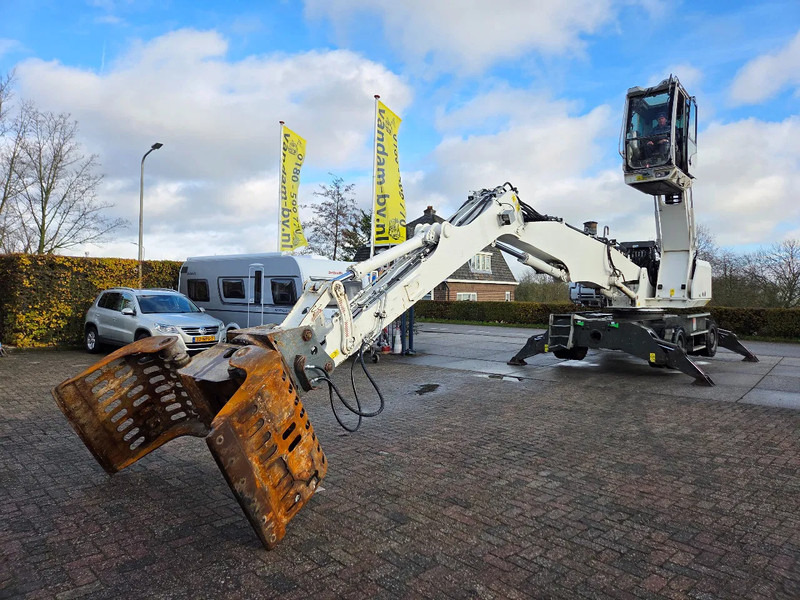 Sennebogen 821 overslagkraan met sorteergrijper - Справувач со отпад/ Индустрија: слика 1 Sennebogen 821 overslagkraan met sorteergrijper - Справувач со отпад/ Индустрија: слика 1