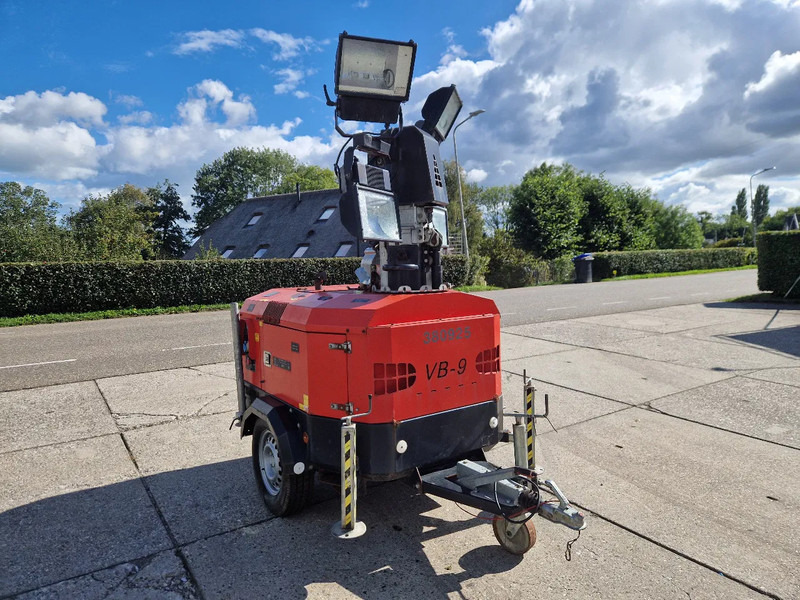 Tower Light VB9 mobiele lichtmast 9m. hoog - Кула за рефлектори: слика 3 Tower Light VB9 mobiele lichtmast 9m. hoog - Кула за рефлектори: слика 3