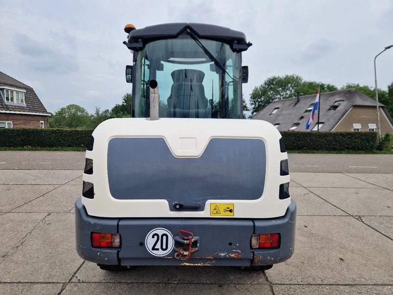 Yanmar TL80 / Terex TL80 / Schaeff TL80 very low hours! - Натоварувач на тркала: слика 5 Yanmar TL80 / Terex TL80 / Schaeff TL80 very low hours! - Натоварувач на тркала: слика 5