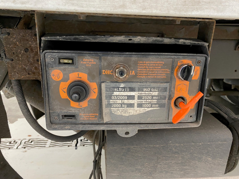 DAF CF75.250 - damaged engine - Камион сандучар: слика 4 DAF CF75.250 - damaged engine - Камион сандучар: слика 4