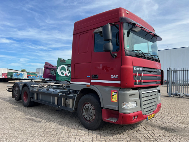 DAF XF105.460 Space Cab - Камион со кабинска шасија: слика 3 DAF XF105.460 Space Cab - Камион со кабинска шасија: слика 3