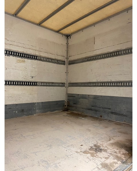 Iveco 120E17 - Камион сандучар: слика 4 Iveco 120E17 - Камион сандучар: слика 4