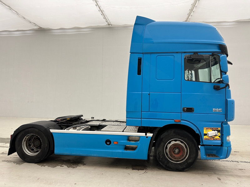 DAF XF105.460 Super Space Cab - Камион влекач: слика 4 DAF XF105.460 Super Space Cab - Камион влекач: слика 4