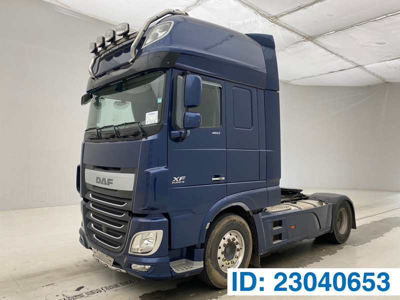 DAF XF106.460 Super Space Cab - Камион влекач: слика 1 DAF XF106.460 Super Space Cab - Камион влекач: слика 1