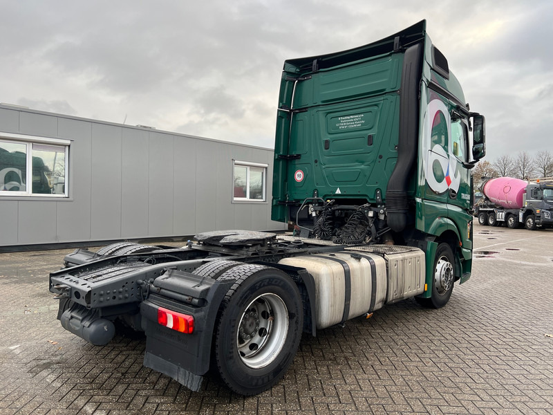 Mercedes-Benz Actros 1845 BigSpace - Камион влекач: слика 4 Mercedes-Benz Actros 1845 BigSpace - Камион влекач: слика 4