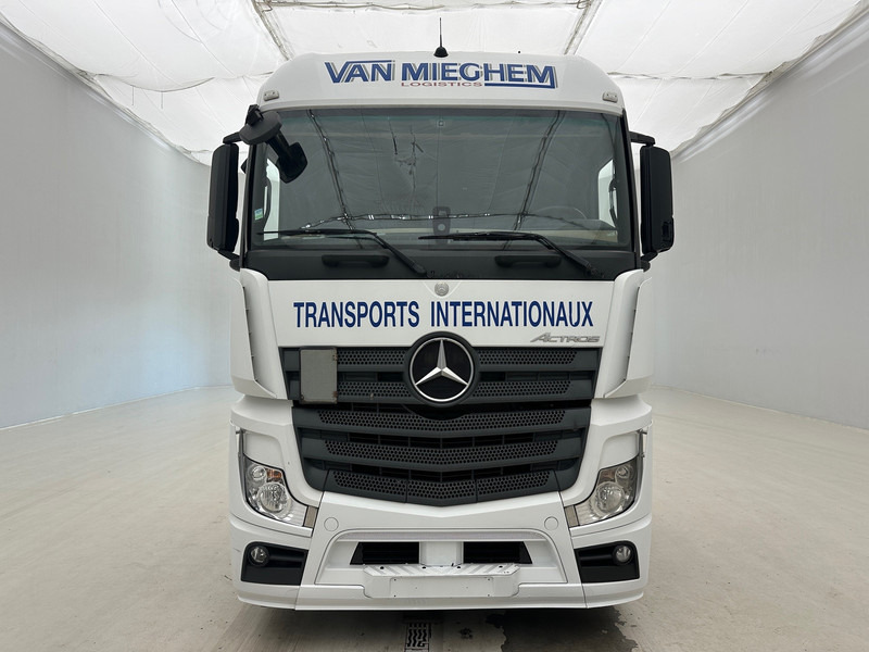 Mercedes-Benz Actros 1942 - Камион влекач: слика 2 Mercedes-Benz Actros 1942 - Камион влекач: слика 2