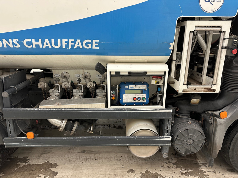 MAN TGL 10.180 - Камион цистерна: слика 5 MAN TGL 10.180 - Камион цистерна: слика 5