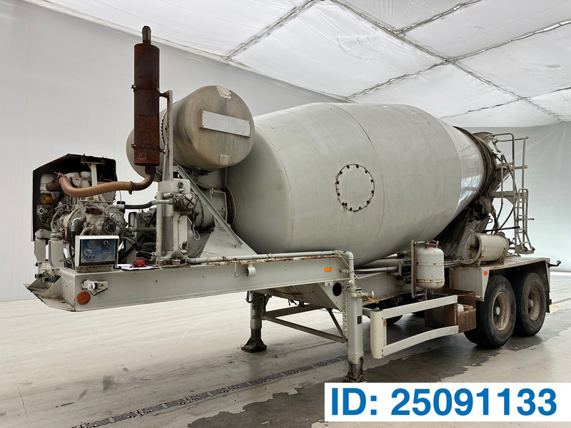 MOL Mixer 10 cub - Полуприколка миксер за бетон: слика 1 MOL Mixer 10 cub - Полуприколка миксер за бетон: слика 1