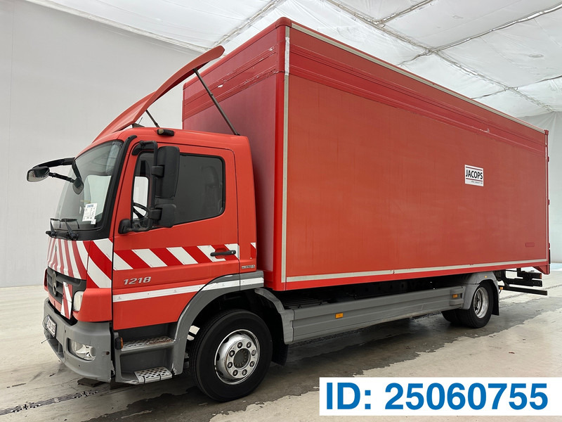 Mercedes-Benz Atego 1218 - Камион сандучар: слика 1 Mercedes-Benz Atego 1218 - Камион сандучар: слика 1