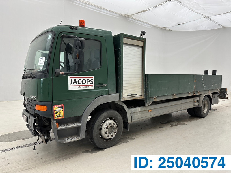 Mercedes-Benz Atego 1523 - Камион со платформа: слика 1 Mercedes-Benz Atego 1523 - Камион со платформа: слика 1