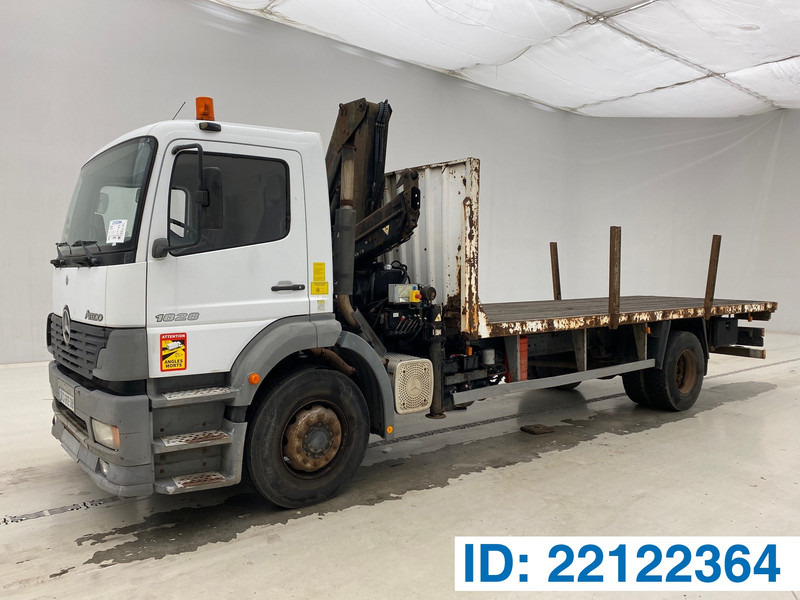 Mercedes-Benz Atego 1828* - Камион со платформа, Камион со кран: слика 1 Mercedes-Benz Atego 1828* - Камион со платформа, Камион со кран: слика 1