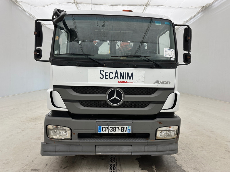Mercedes-Benz Axor 1824 - Камион со кука за подигање, Камион со кран: слика 2 Mercedes-Benz Axor 1824 - Камион со кука за подигање, Камион со кран: слика 2