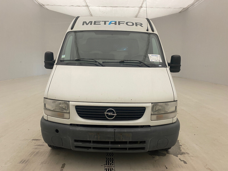 Opel Movano - Товарно комбе: слика 2 Opel Movano - Товарно комбе: слика 2